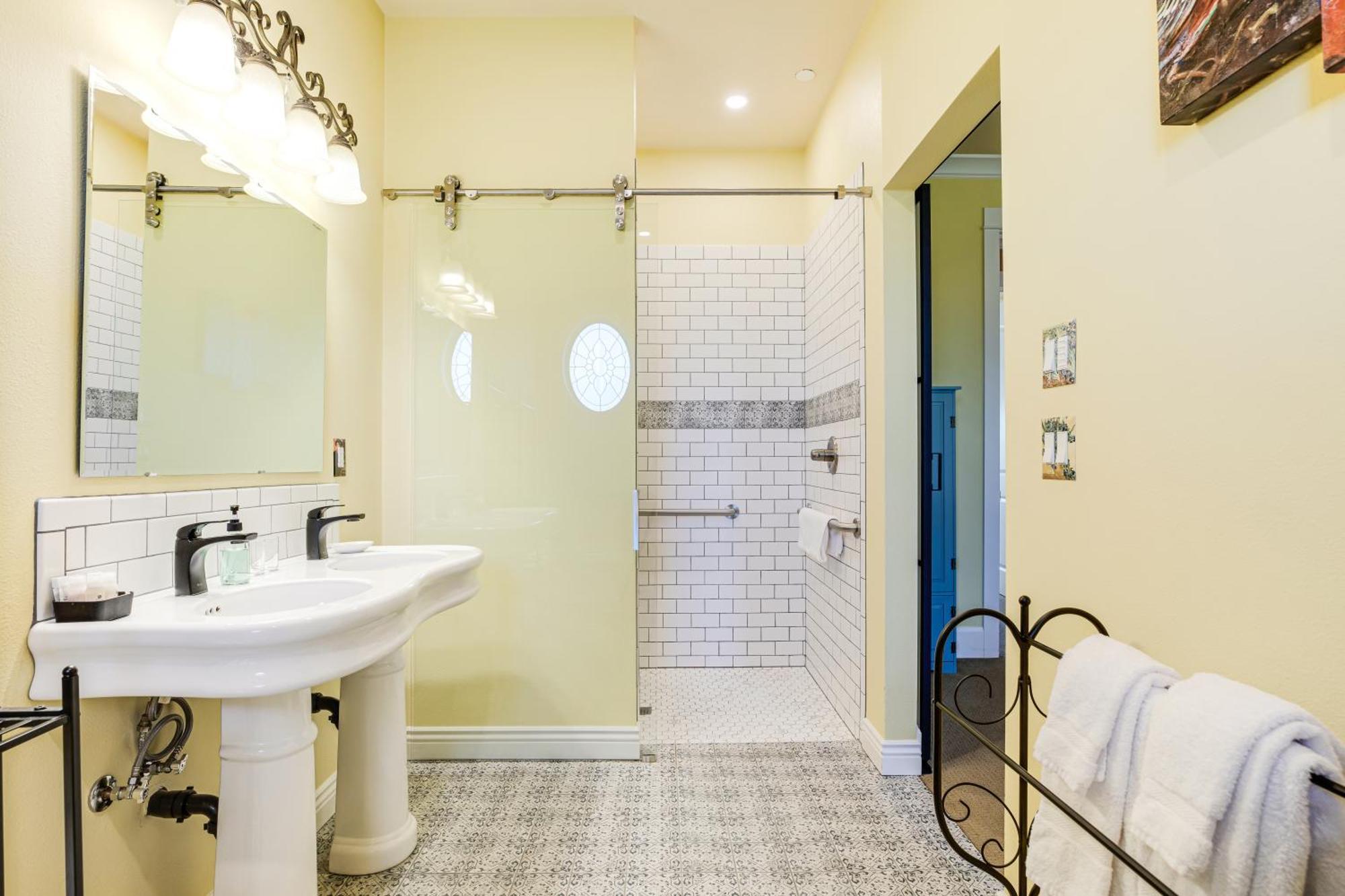 La Bastide Bed And Breakfast Dundee Room photo